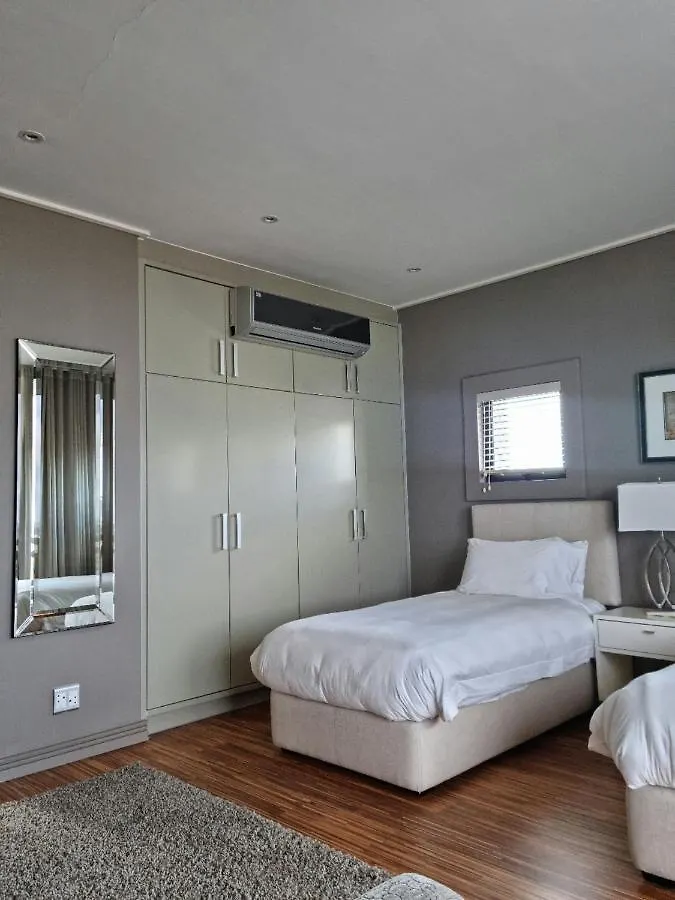 Manhattan By Smart City Stays Cape Town 0*,