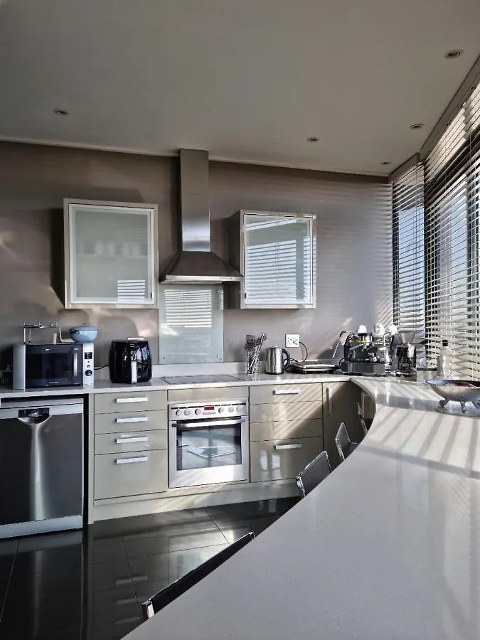 Apartment Manhattan By Smart City Stays Cape Town